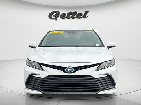 Used 2022 Toyota Camry LE FWD image 2