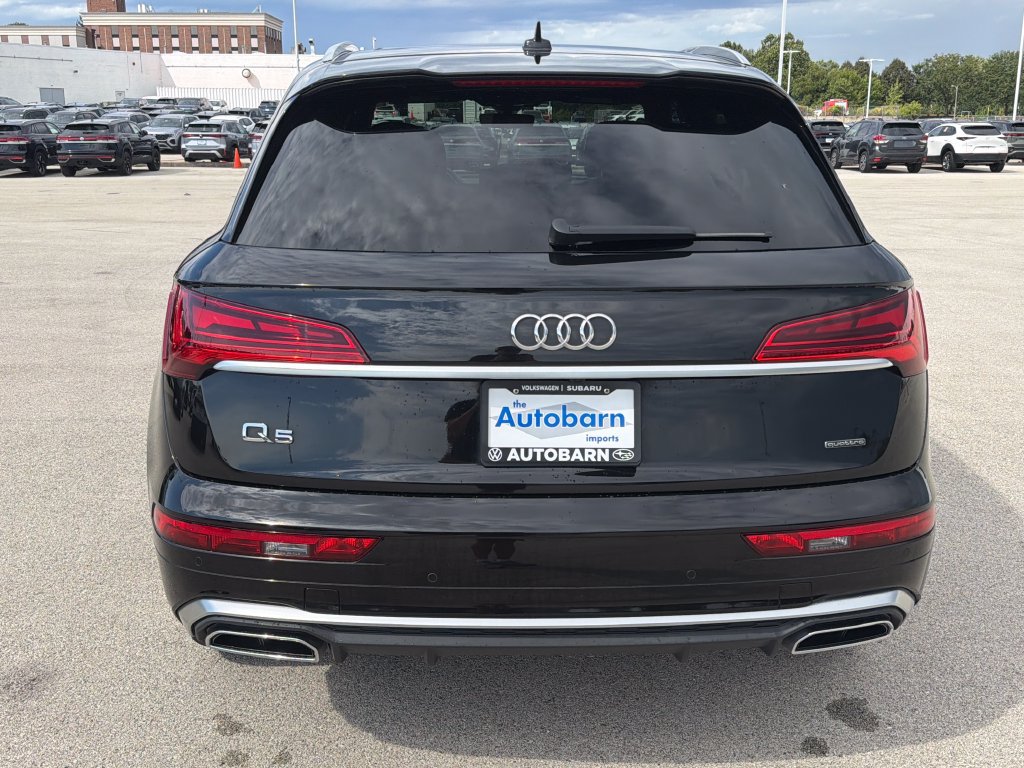 Used 2023 Audi Q5 2.0T Premium w/ Convenience Package AWD/4WD image 5
