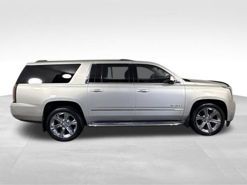 Used 2016 GMC Yukon XL Denali w/ Open Road Package AWD/4WD image 11