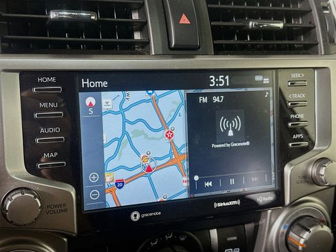 Used 2020 Toyota 4Runner SR5 Premium w/ Moonroof Package RWD image 19
