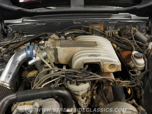 Used 1987 Ford Mustang GT image 35