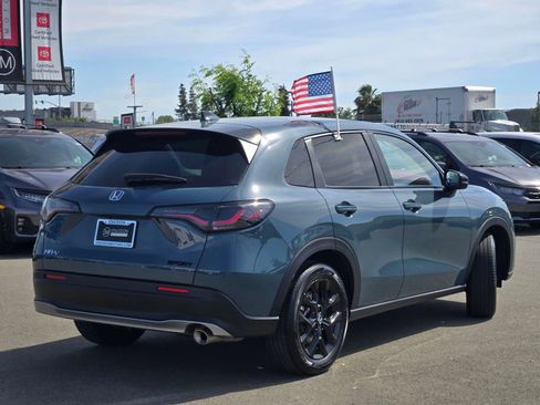 Certified 2024 Honda HR-V Sport image 7