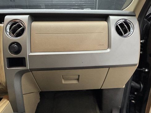Used 2011 Ford F150 Lariat RWD image 34