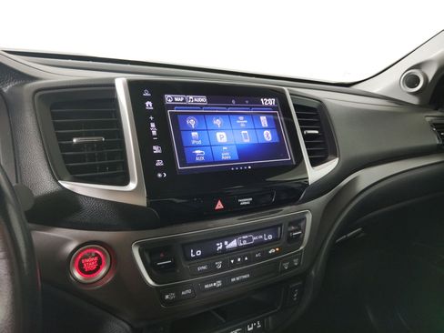 Certified 2018 Honda Ridgeline RTL-T image 23