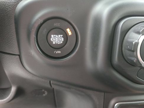 Used 2023 Jeep Wrangler Unlimited Sport AWD/4WD image 21