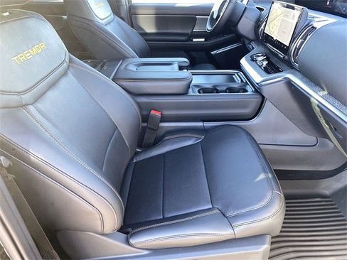 New 2025 Ford Expedition Tremor image 43