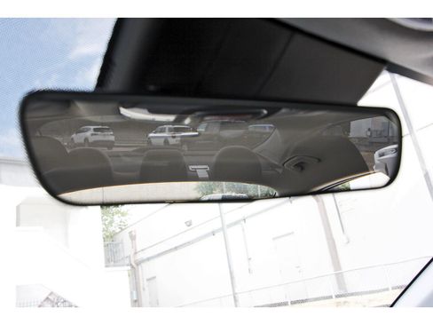 Used 2024 Hyundai Elantra SEL FWD image 25