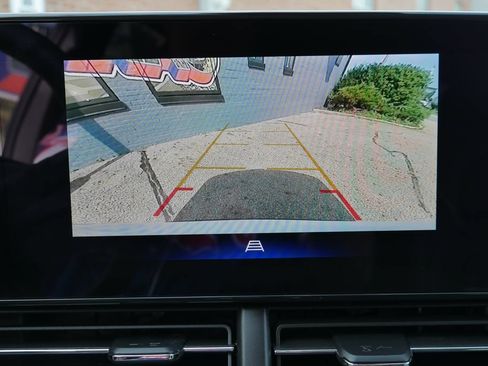 Used 2024 Chevrolet Trax ACTIV w/ Driver Confidence Package FWD image 25