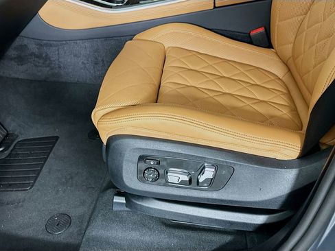 New 2026 BMW X5 xDrive40i w/ Climate Comfort Package image 26