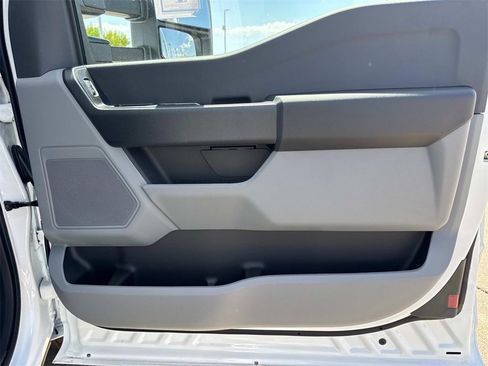 New 2025 Ford F350 XL w/ XL Chrome Package image 22