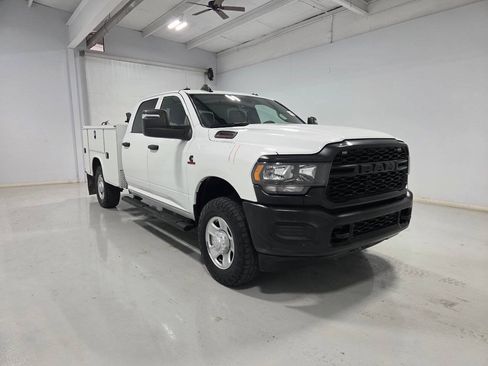 Used 2023 RAM 2500 Tradesman AWD/4WD image 5