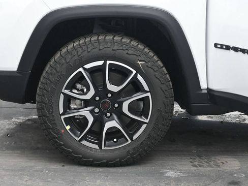 New 2026 Jeep Compass Trailhawk AWD/4WD image 36