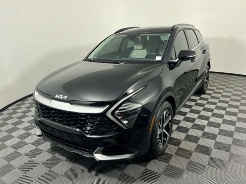 Certified 2024 Kia Sportage EX FWD image 8