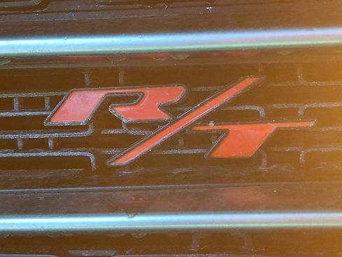 Used 2015 Dodge Challenger R/T w/ Quick Order Package 28B R/T image 31