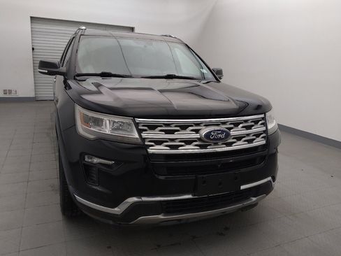 Used 2018 Ford Explorer Limited image 14