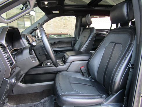 Used 2020 Ford Expedition Max Limited RWD image 8