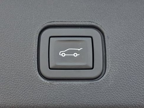 Certified 2024 Cadillac Lyriq Luxury w/ LPO, Floor Liner Package AWD/4WD image 28
