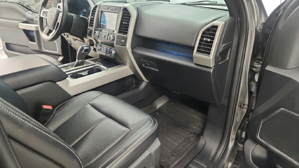 Used 2019 Ford F150 Lariat w/ Equipment Group 502A Luxury AWD/4WD image 22