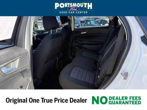 Certified 2022 Ford Edge SE w/ Black Appearance Package image 5