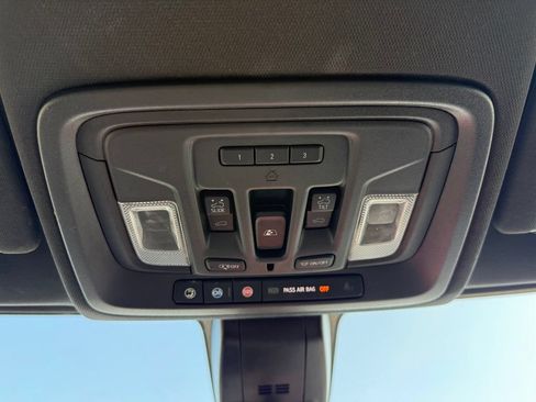 Used 2022 GMC Sierra 1500 AT4 w/ AT4 Premium Package AWD/4WD image 15