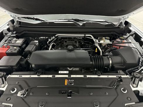 New 2026 GMC Canyon Elevation w/ Convenience Package RWD image 31