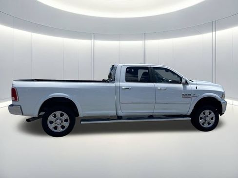 Used 2018 RAM 3500 Laramie AWD/4WD image 6