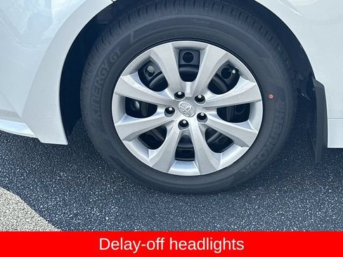 New 2026 Toyota Corolla LE FWD image 17