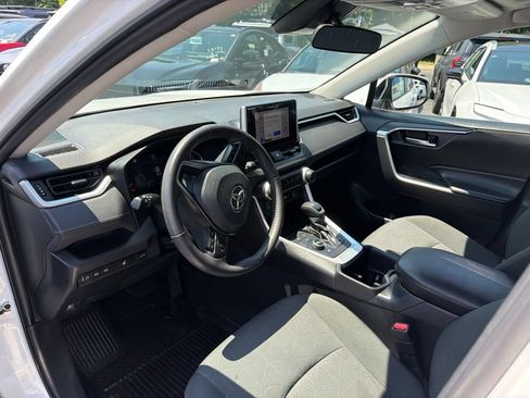Used 2023 Toyota RAV4 XLE w/ Convenience Package AWD/4WD image 22