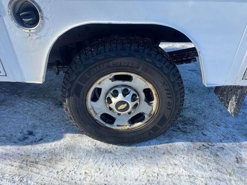 Used 2021 Chevrolet Silverado 2500 W/T w/ WT Convenience Package image 16