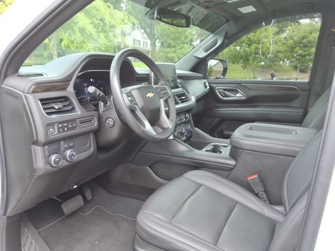 Certified 2022 Chevrolet Tahoe LT w/ Luxury Package RWD image 23