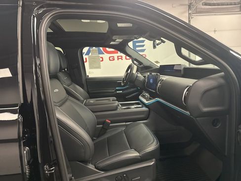 New 2026 Ford Expedition Max Platinum AWD/4WD image 54