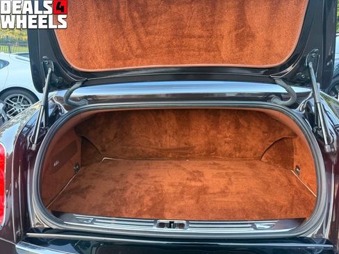 Used 2012 Bentley Mulsanne RWD image 24