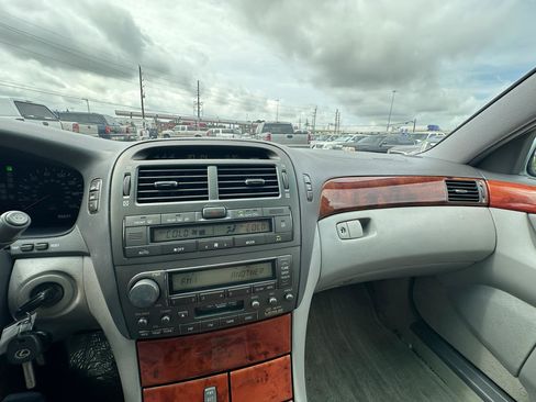 Used 2003 Lexus LS 430 RWD image 44