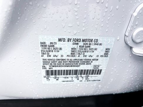 Used 2021 Ford Explorer XLT image 39