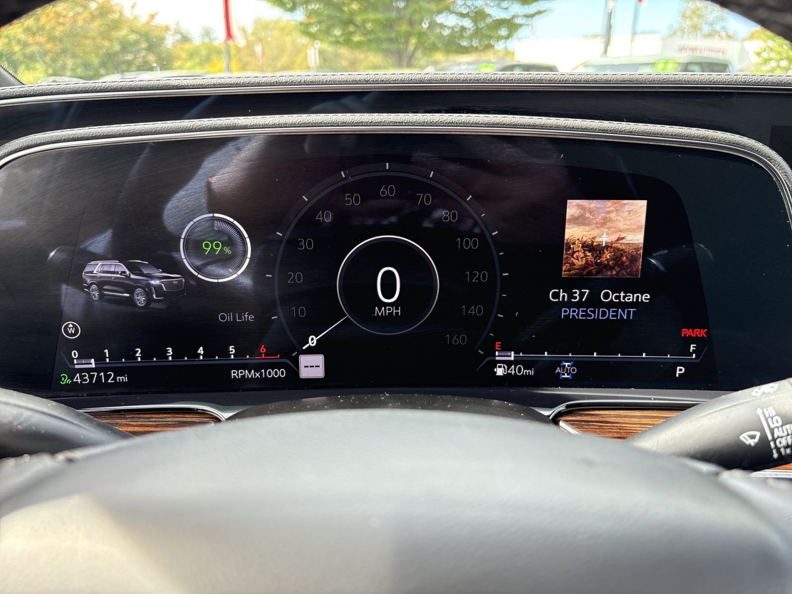 Used 2023 Cadillac Escalade Luxury AWD/4WD image 17