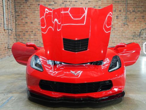 Used 2014 Chevrolet Corvette Stingray Coupe w/ 3LT Preferred Equipment Group RWD image 22
