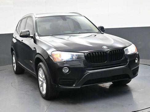 Used 2017 BMW X3 xDrive28i AWD/4WD image 9