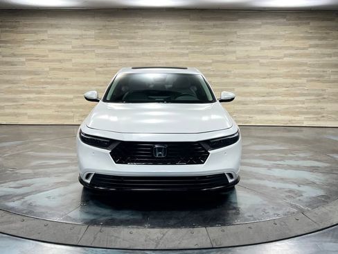 Used 2025 Honda Accord EX-L image 9