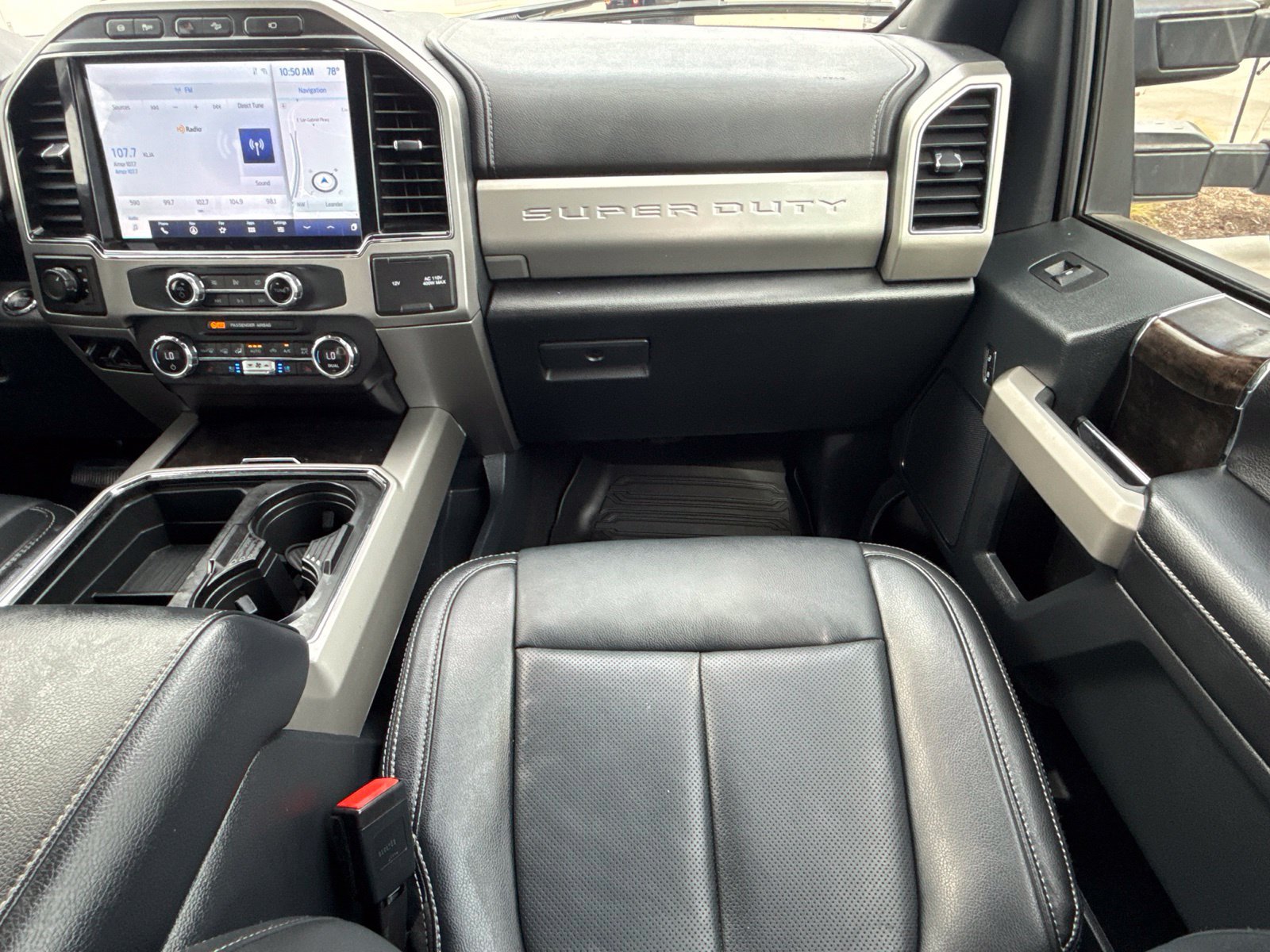 Used 2022 Ford F350 Lariat w/ Lariat Ultimate Package AWD/4WD image 24