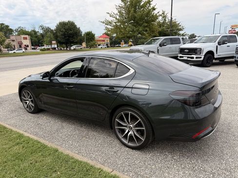 Used 2023 Genesis G70 2.0T AWD/4WD image 37