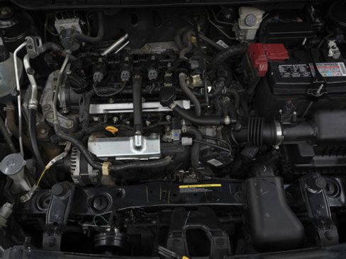 Used 2023 Nissan Kicks SV image 29