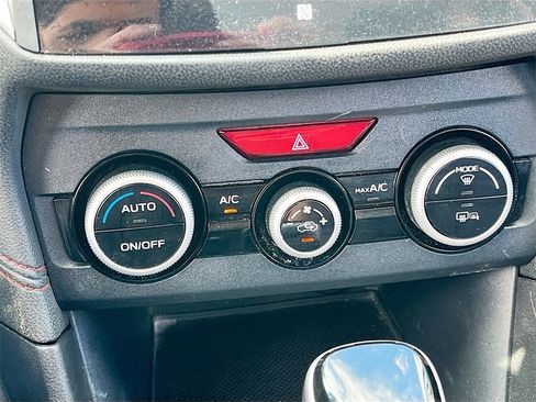 Used 2023 Subaru Crosstrek 2.5i Limited w/ Moonroof Package image 15