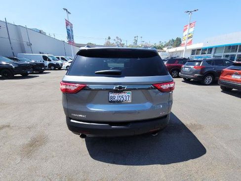 Used 2020 Chevrolet Traverse RS FWD image 7