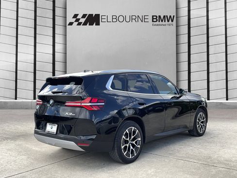Certified 2026 BMW X3 xDrive30 w/ Premium Package AWD/4WD image 4