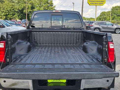 Used 2015 Ford F350 Lariat w/ Lariat Interior Package AWD/4WD image 11