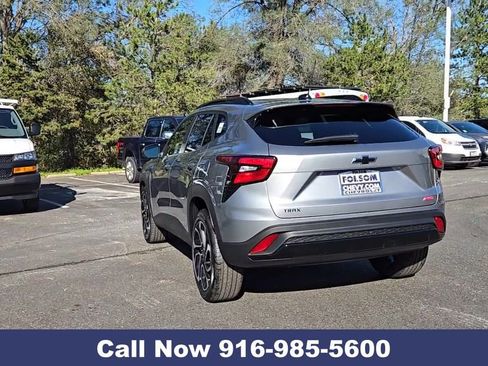 New 2026 Chevrolet Trax RS w/ Sunroof Package image 9