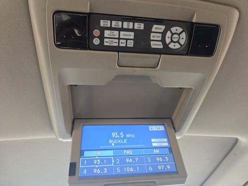 Used 2012 Honda Odyssey Touring image 22