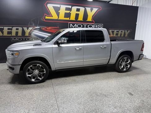 Used 2019 RAM 1500 Limited w/ Advanced Safety Group AWD/4WD image 2
