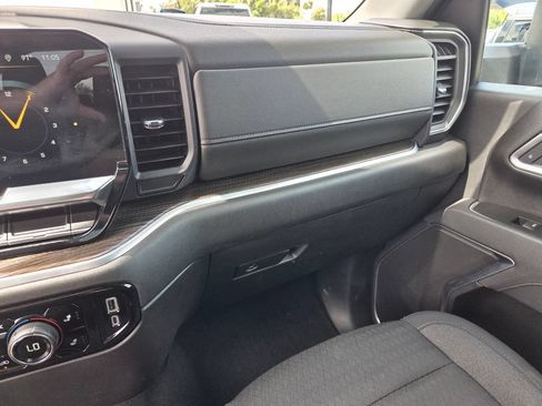 Used 2025 Chevrolet Silverado 2500 LT w/ Convenience Package AWD/4WD image 28