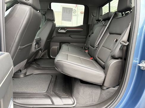 Used 2026 GMC Sierra 1500 Denali AWD/4WD image 16